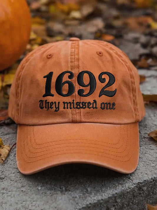 Western 1692 Print Hat