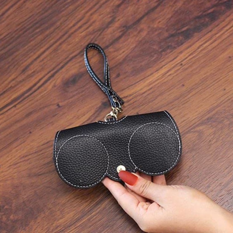 🔥This Week's Special ✨Soft PU Leather Sunglasses Bag👓️