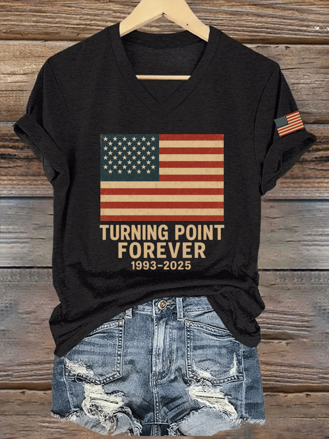 Women's Hot Spot Print V-Neck T-Shirt