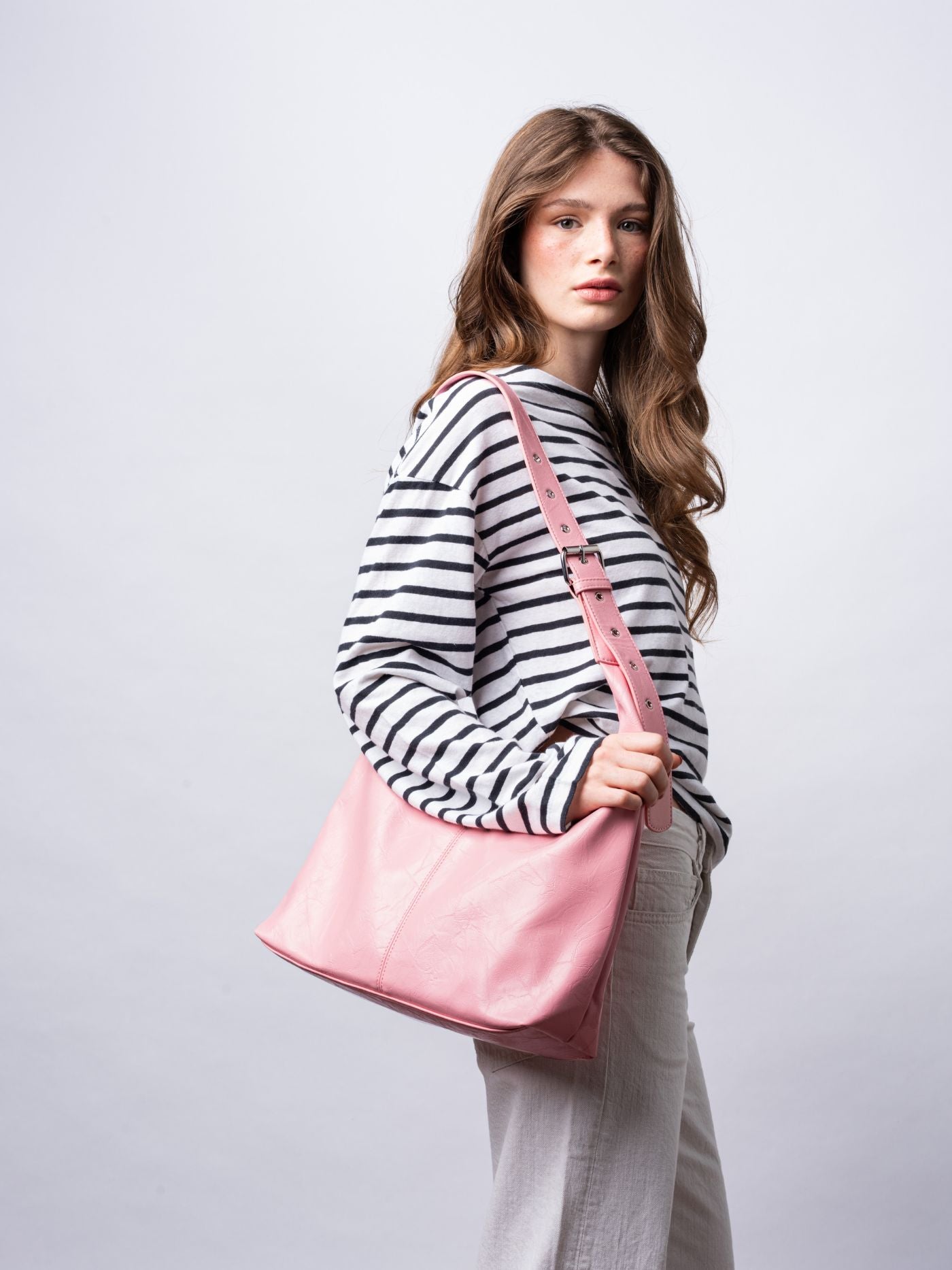 Crossbody Scarlett Distressed Leather Tote