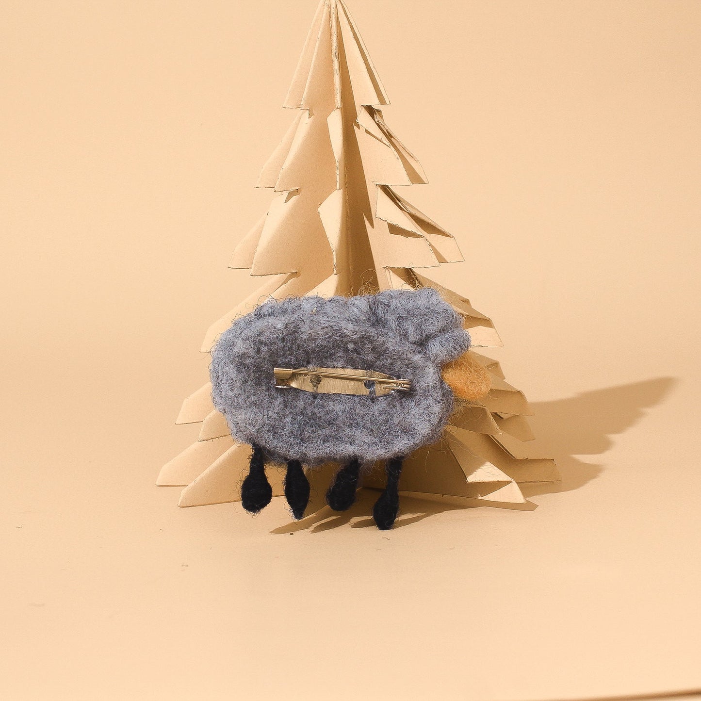 Yarn Safety Pin Sheep