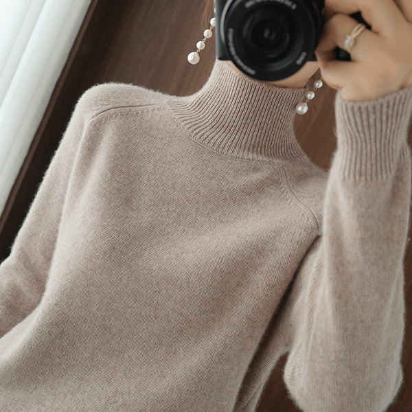 Women'S Solid Turtleneck Cashmere Knit Sweater