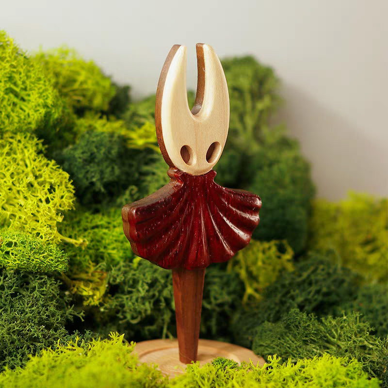 Hollow Knight Wooden Aroma Ornament